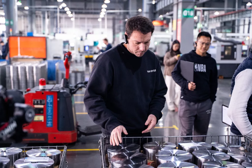 Decathlon visited Magene intelligent manufacturing facility